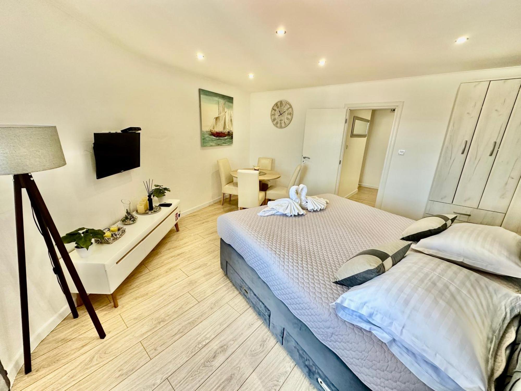 Primadonna Apartments ชิเบนิก ภายนอก รูปภาพ