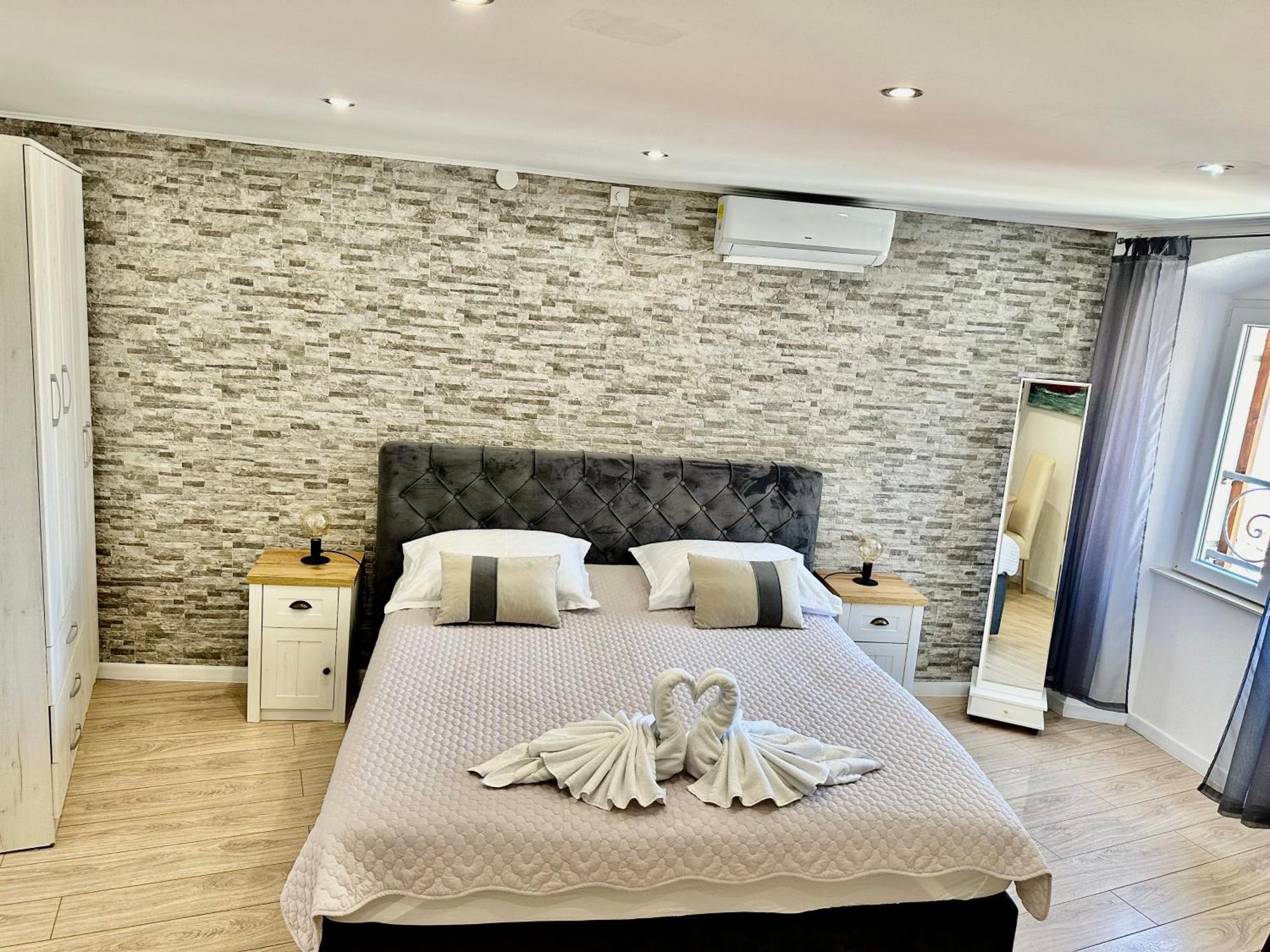 Primadonna Apartments ชิเบนิก ภายนอก รูปภาพ